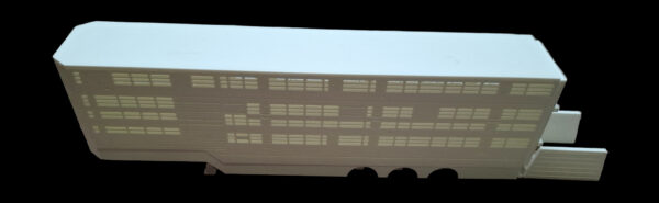 3D-geprinte veetrailer versie 3 – zijkant, gedetailleerd model voor modelbouw.