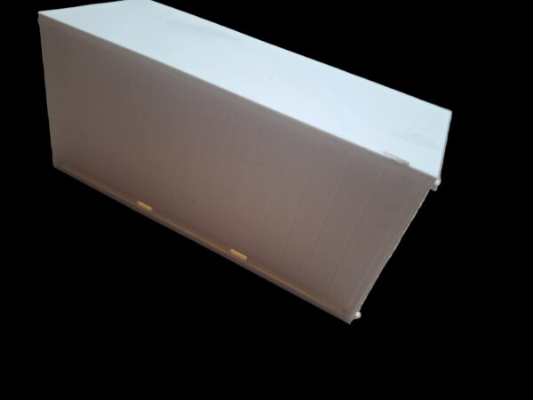 De boven- en zijkant van een 3D-geprinte container voor modelbouw trailers en vrachtwagens schaal 1:87 en schaal 1:50