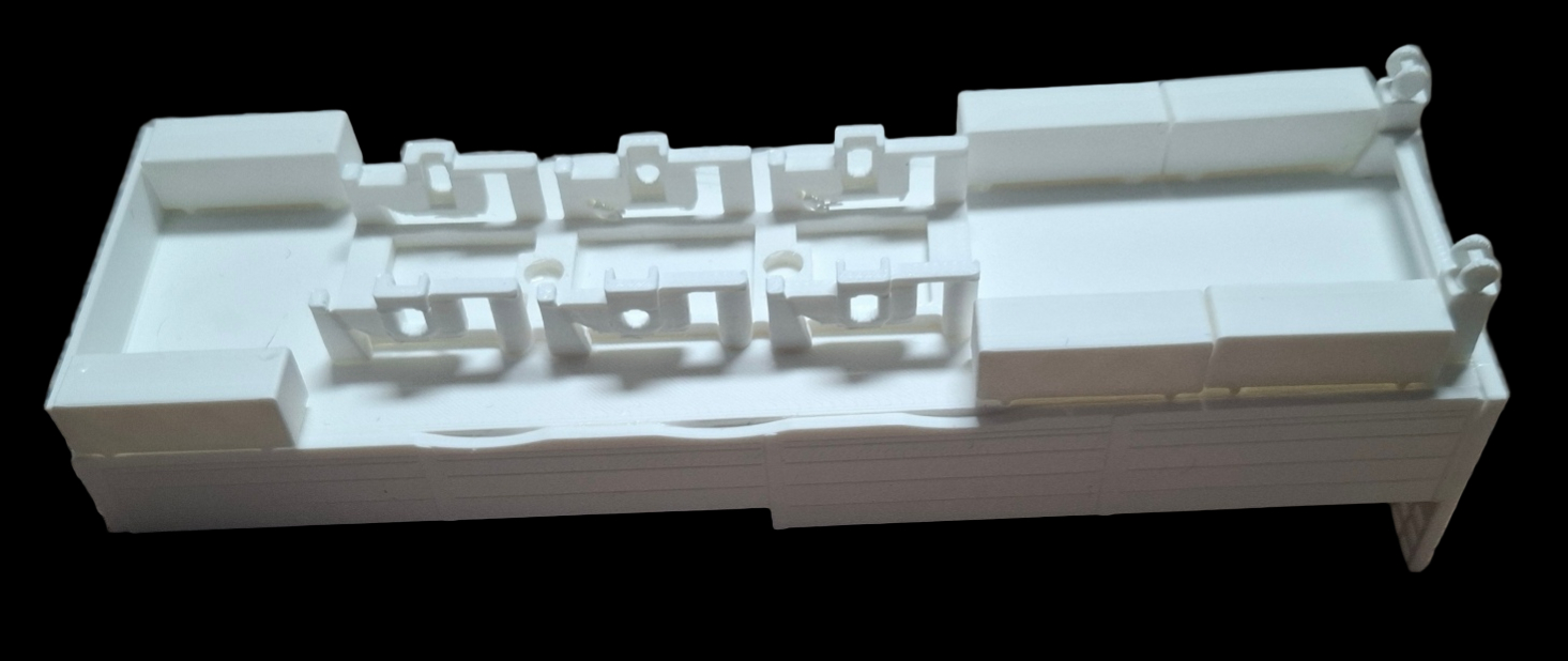 Laadbak 8 meter schaalmodel 3D geprint onderkant